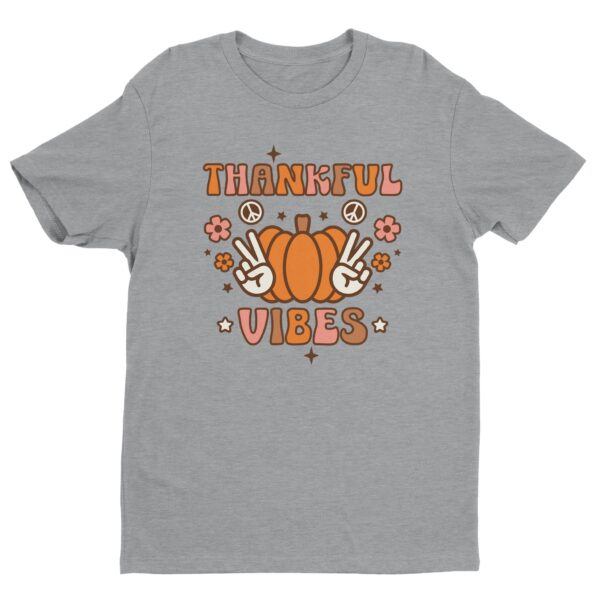 Thankful Vibes | Cute Hippie Thanksgiving and Fall T-shirt