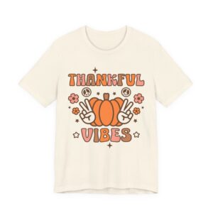 Thankful Vibes | Cute Hippie Thanksgiving and Fall T-shirt