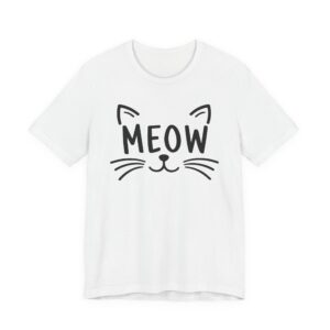Cute MEOW Cat Face T-Shirt | Funny Cat Lover Gift Graphic Tee